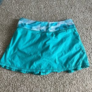 Ivivva (kids lululemon) ruffled tennis skirt size 12